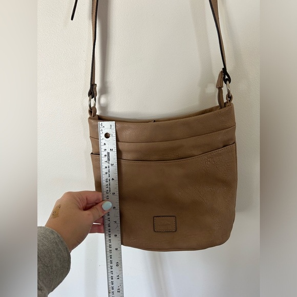 Roots Tan Crossbody Purse - Picture 3 of 10